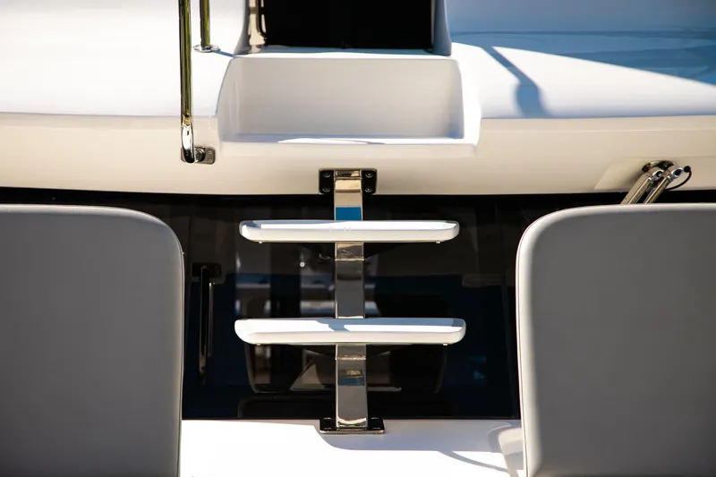 Beyond Our Dreams Yacht Photos Pics 