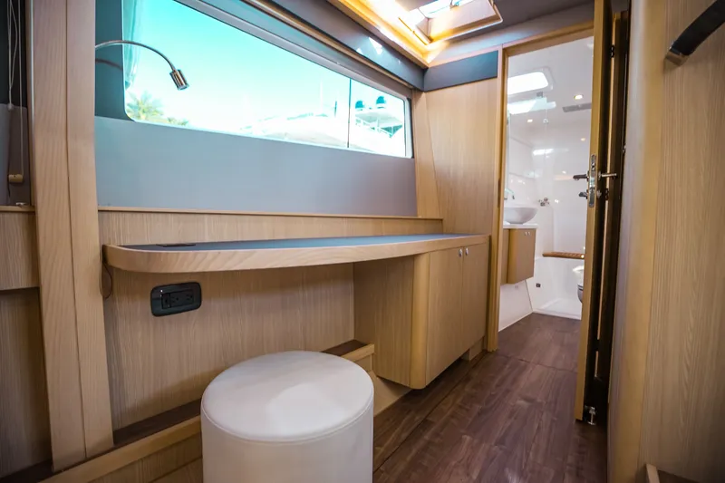 Beyond Our Dreams Yacht Photos Pics 