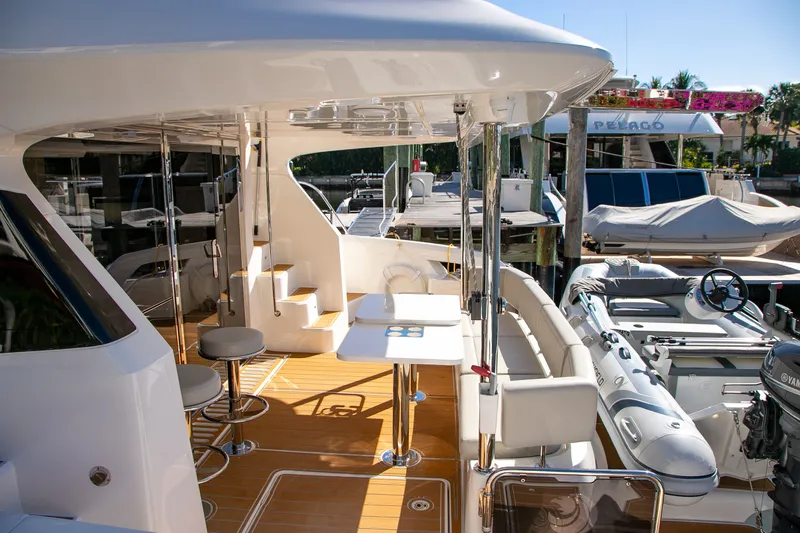 Beyond Our Dreams Yacht Photos Pics 