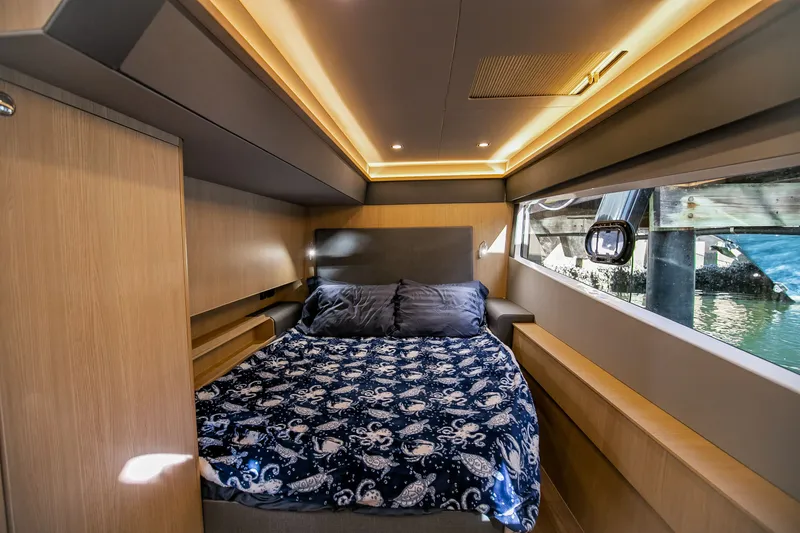 Beyond Our Dreams Yacht Photos Pics 