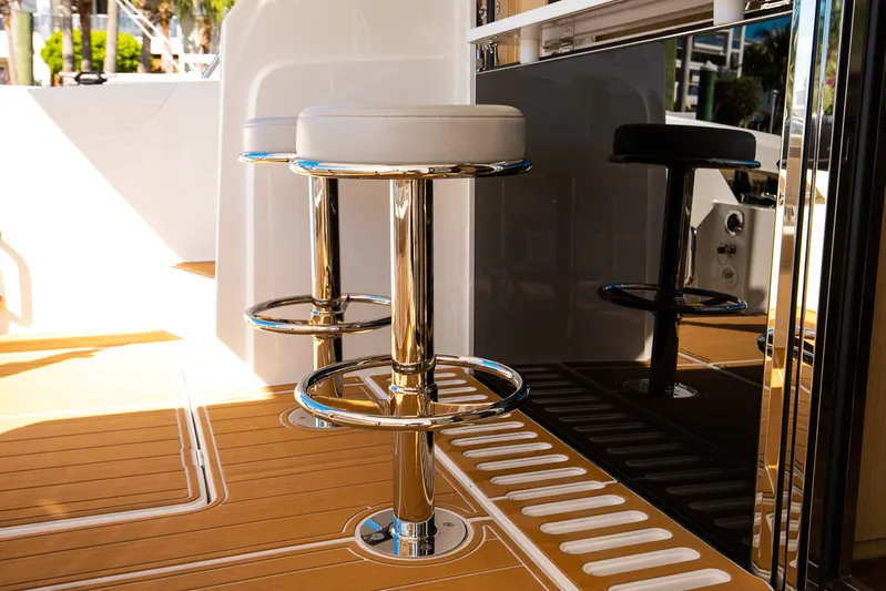 Beyond Our Dreams Yacht Photos Pics 