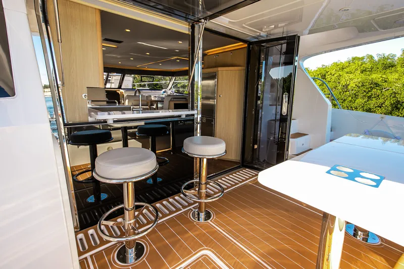 Beyond Our Dreams Yacht Photos Pics 