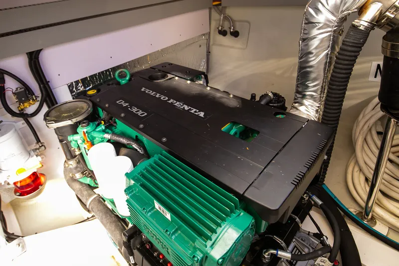 Beyond Our Dreams Yacht Photos Pics 