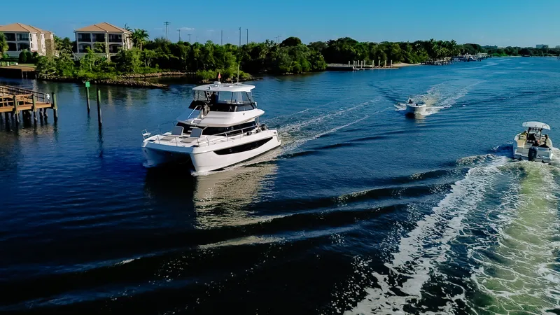 Beyond Our Dreams Yacht Photos Pics 