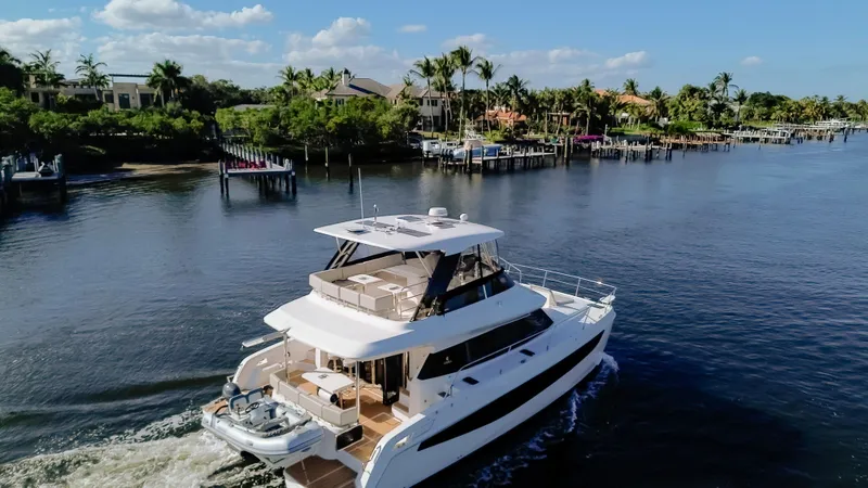 Beyond Our Dreams Yacht Photos Pics 