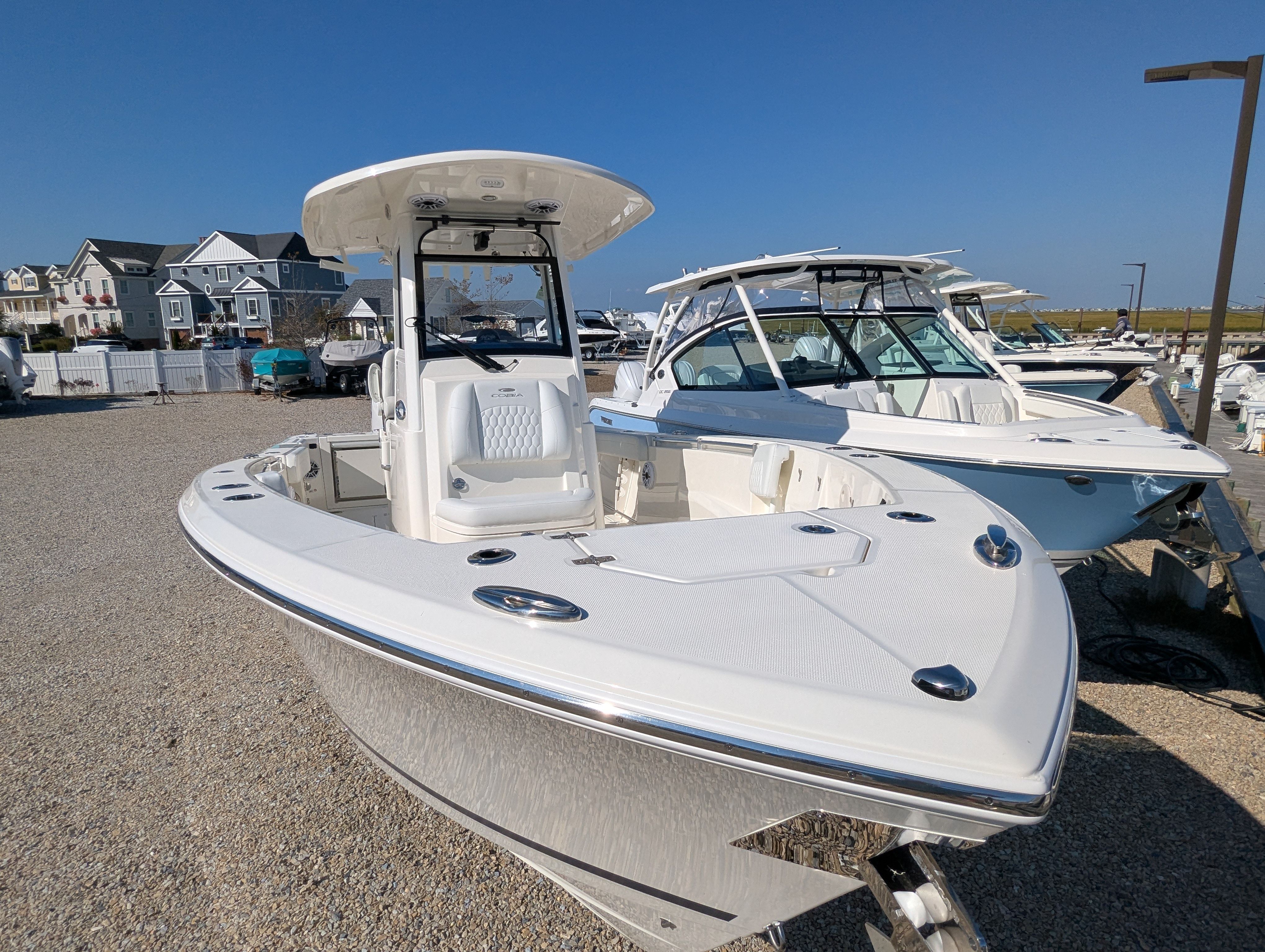 2026 COBIA 265 CC - Image 8