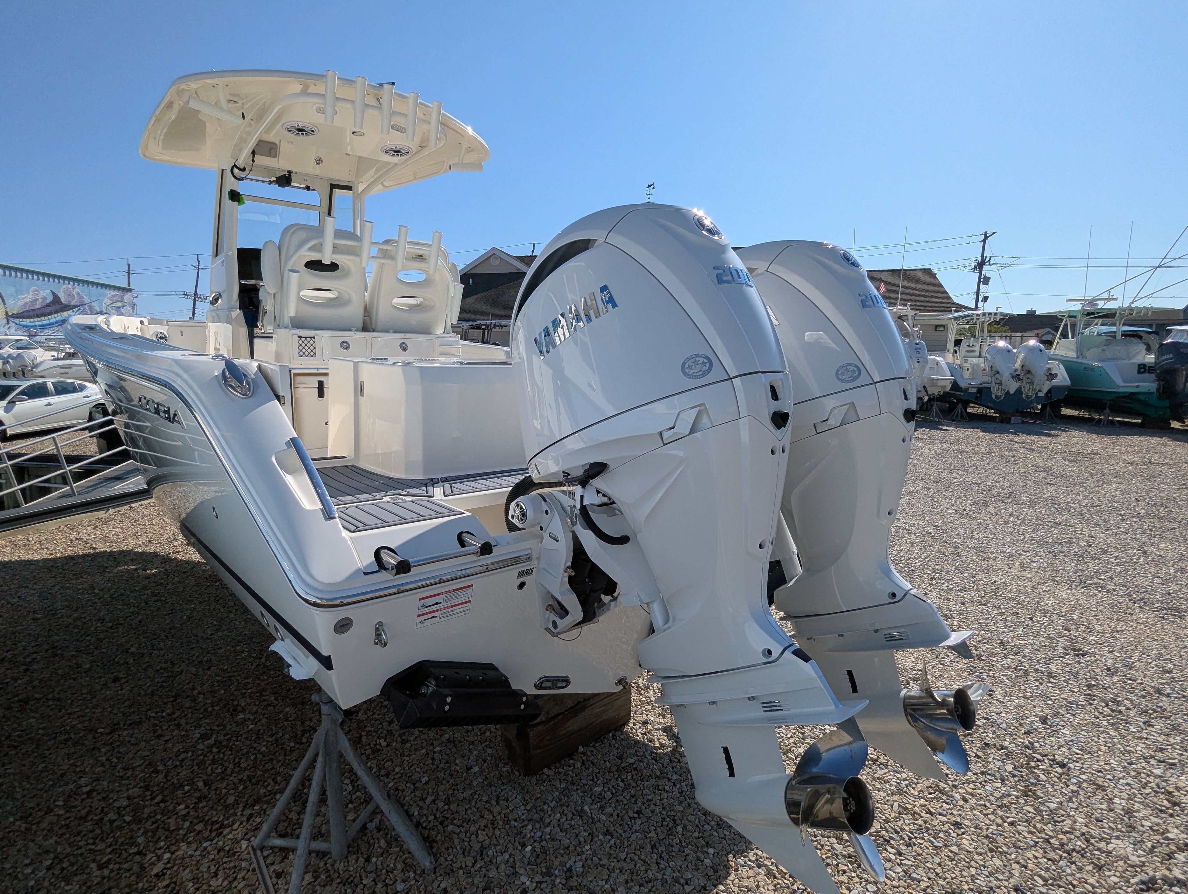 2026 COBIA 265 CC - Image 5