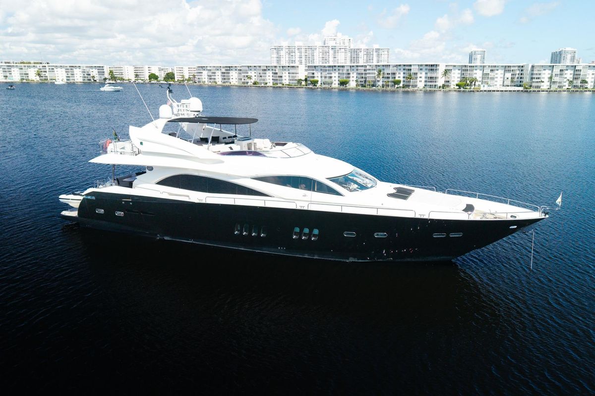 2008 Sunseeker 90 