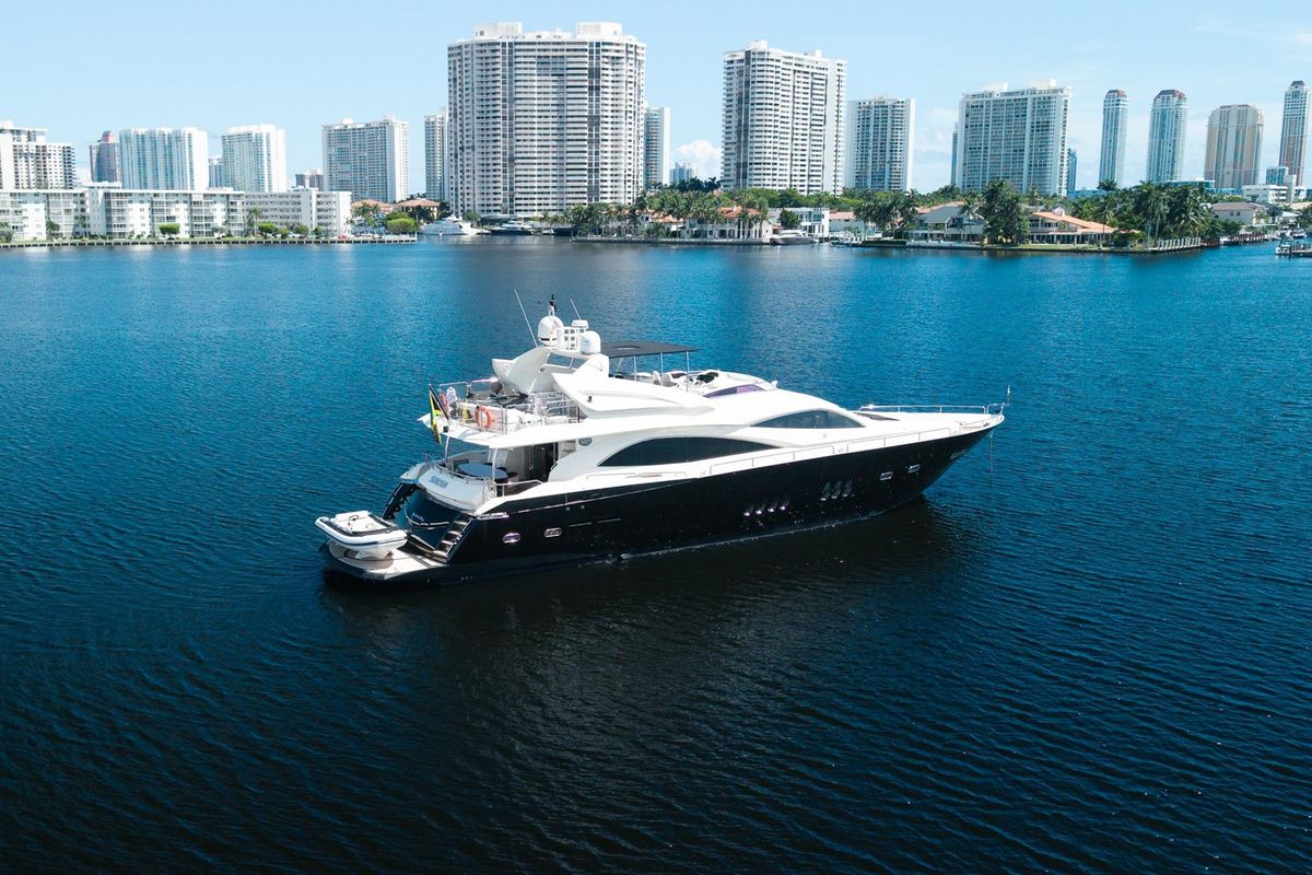 2008 Sunseeker 90 