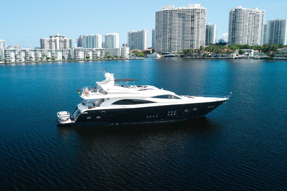 2008 Sunseeker 90 