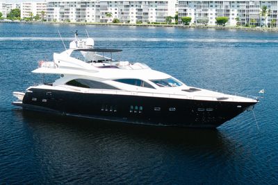 Yacht