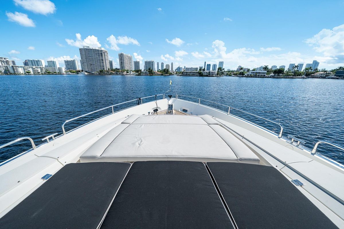 2008 Sunseeker 90 