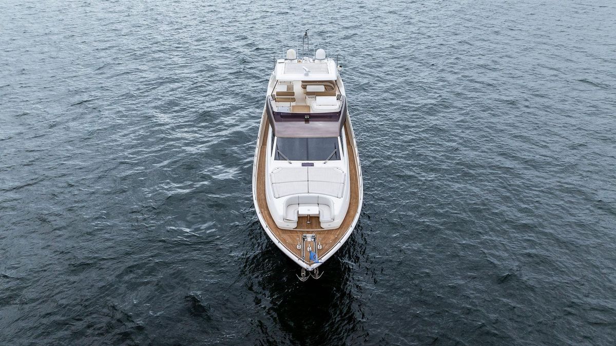 2012 Ferretti Yachts 80 