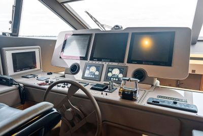 Yacht