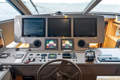 Yacht