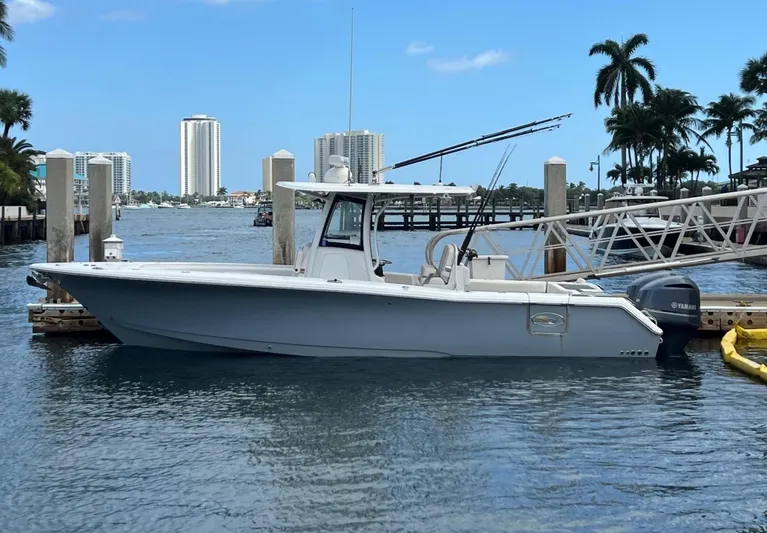 Katie Days Yacht Photos Pics Sea Hunt 30 KATIE DAYS - Starboard Profile