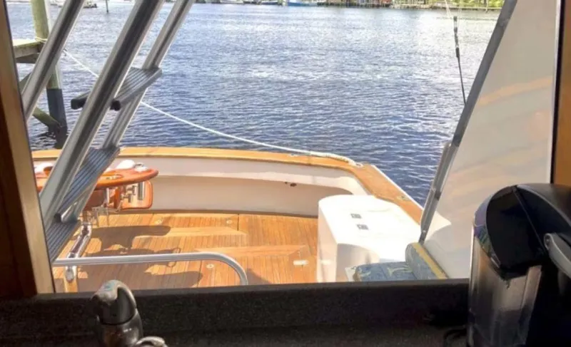 Prime Time Yacht Photos Pics 