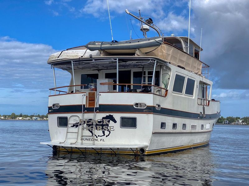 1989 Marine Trader Med Trawler