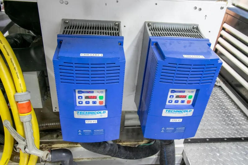 Chairman Yacht Photos Pics 