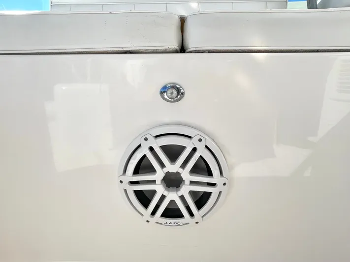 Scapecat Yacht Photos Pics 