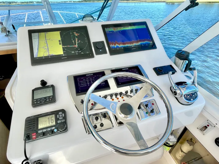 Scapecat Yacht Photos Pics 