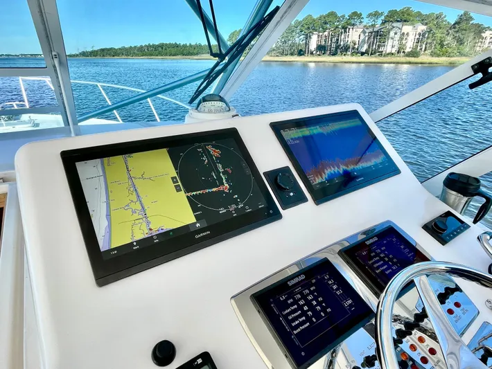 Scapecat Yacht Photos Pics 