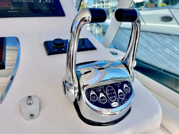 Scapecat Yacht Photos Pics 