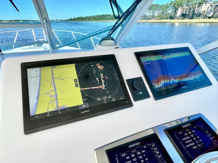 Scapecat Yacht Photos Pics 