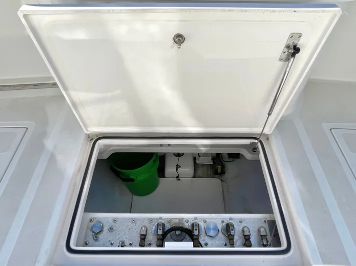 Scapecat Yacht Photos Pics 