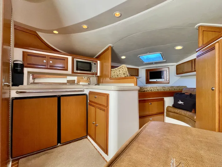 Scapecat Yacht Photos Pics 