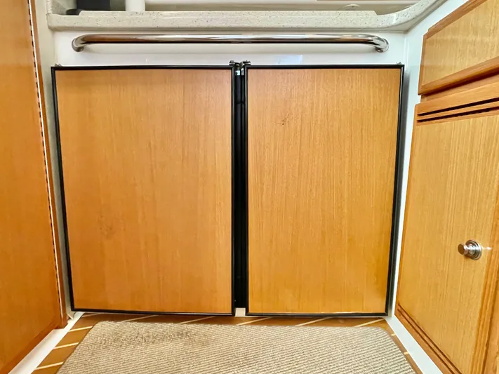 Scapecat Yacht Photos Pics 