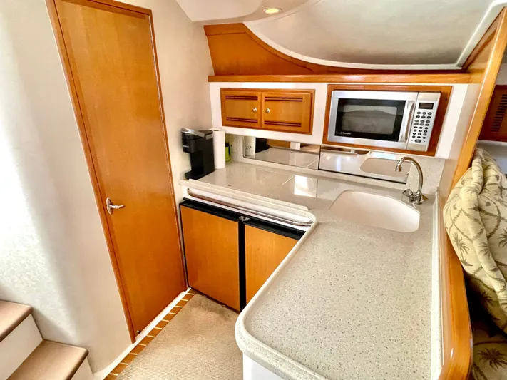 Scapecat Yacht Photos Pics 