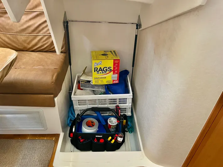 Scapecat Yacht Photos Pics 