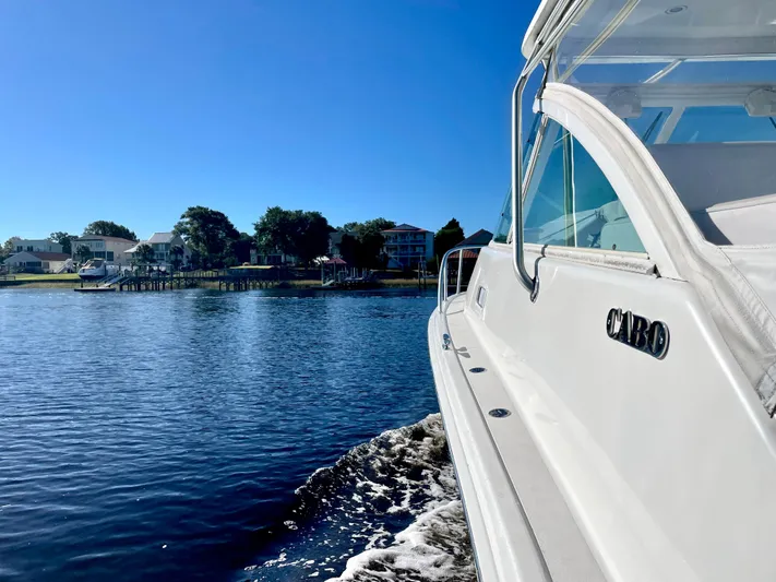 Scapecat Yacht Photos Pics 