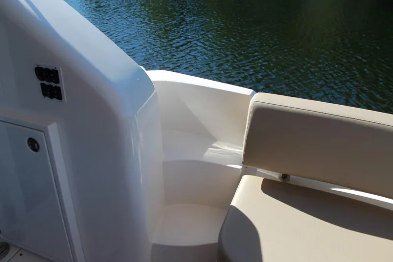  Yacht Photos Pics cockpit stairs to foredeck