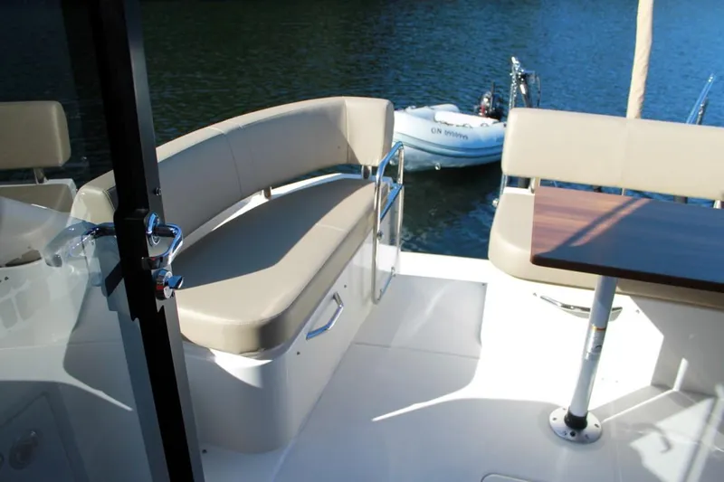  Yacht Photos Pics cockpit aft