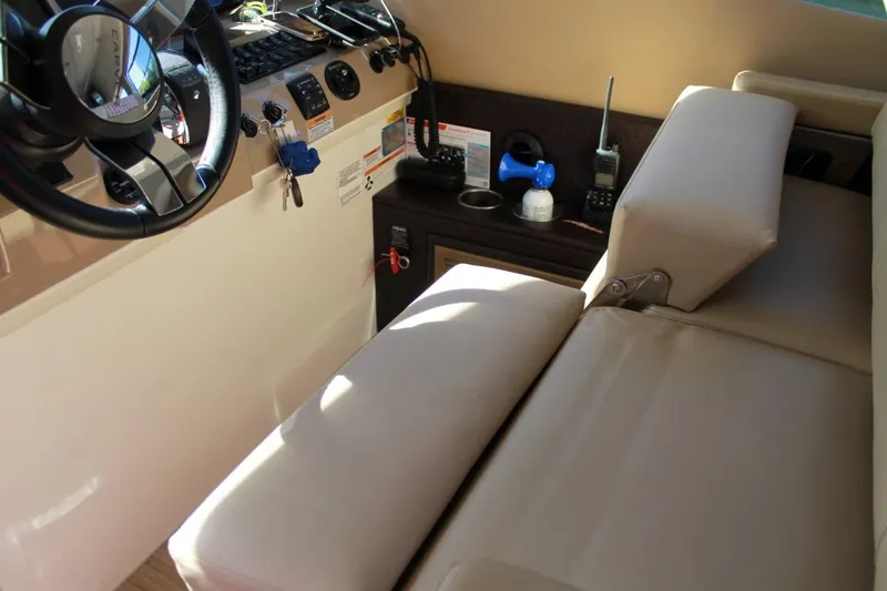  Yacht Photos Pics helm bolsters