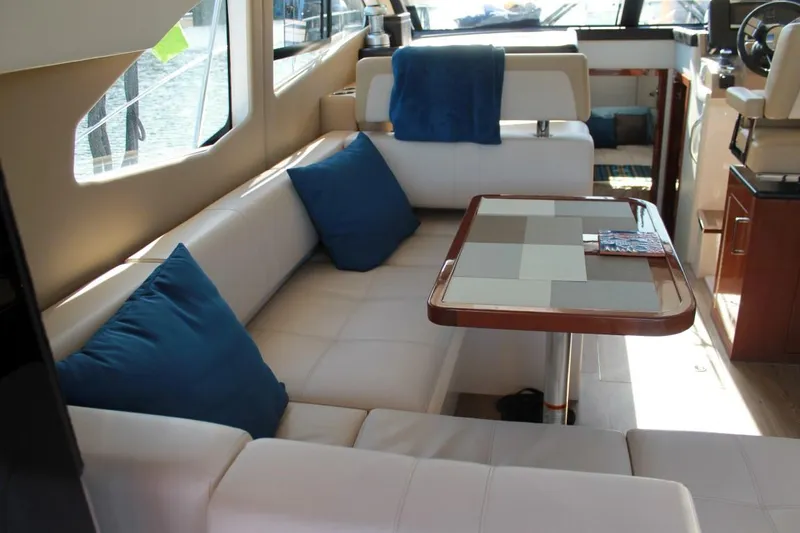  Yacht Photos Pics salon forward