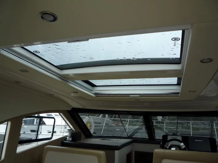  Yacht Photos Pics sunroof