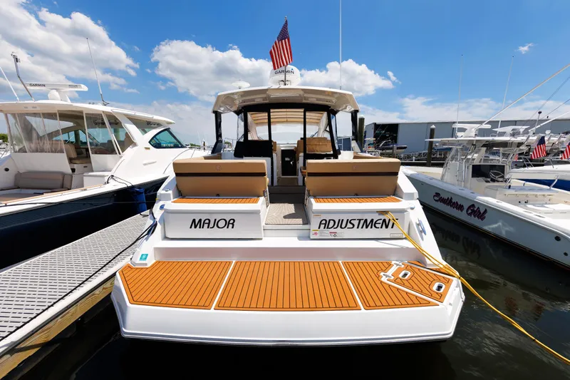 Major Adjustment Yacht Photos Pics 