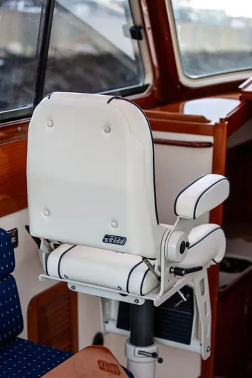 Kristine Yacht Photos Pics 