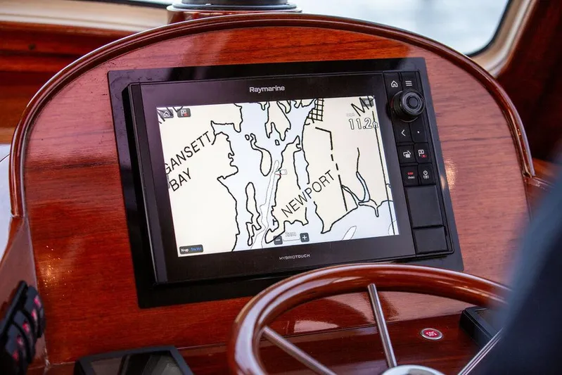 Kristine Yacht Photos Pics 