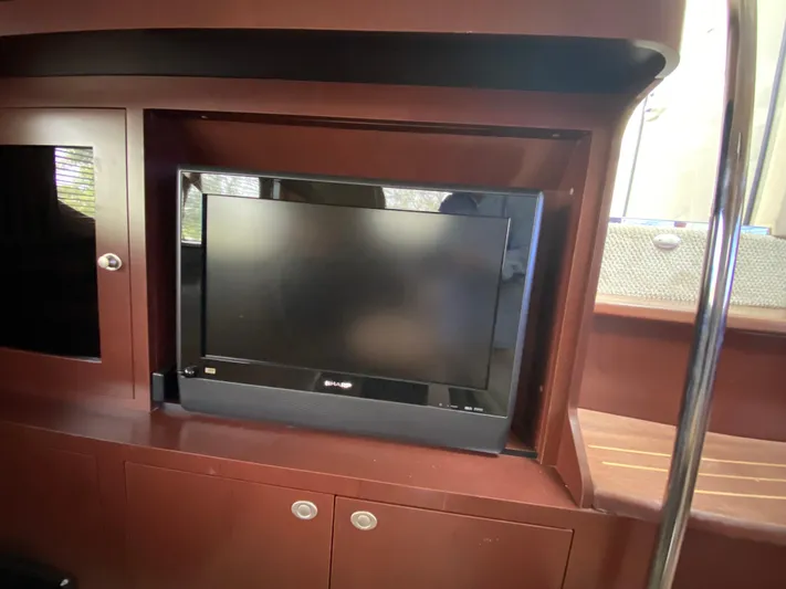 Way Too Much Fun Yacht Photos Pics 