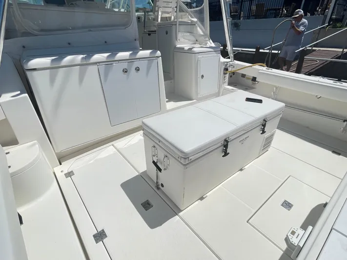 Busted Assets Yacht Photos Pics 