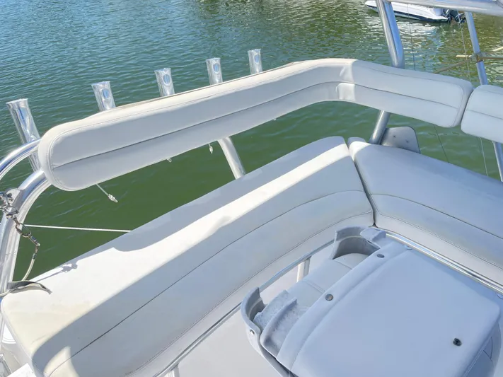 Busted Assets Yacht Photos Pics 