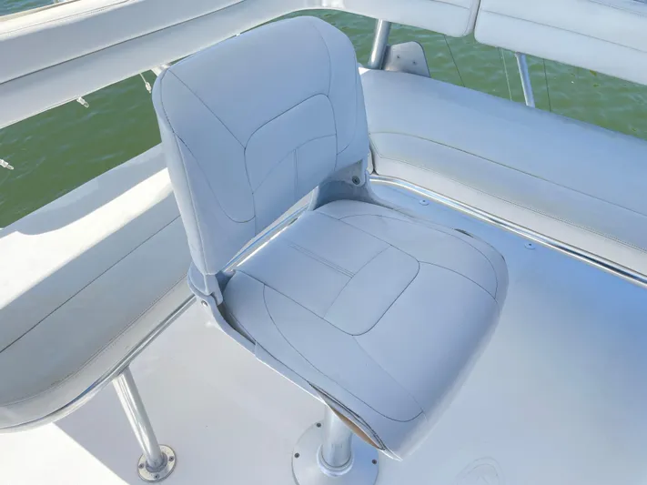 Busted Assets Yacht Photos Pics 