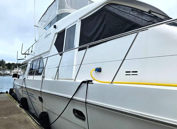 2000 Compass 57 