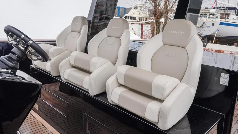  Yacht Photos Pics Luxury seating on 2021 Pardo Yachts P43, featuring plush, ergonomic design.