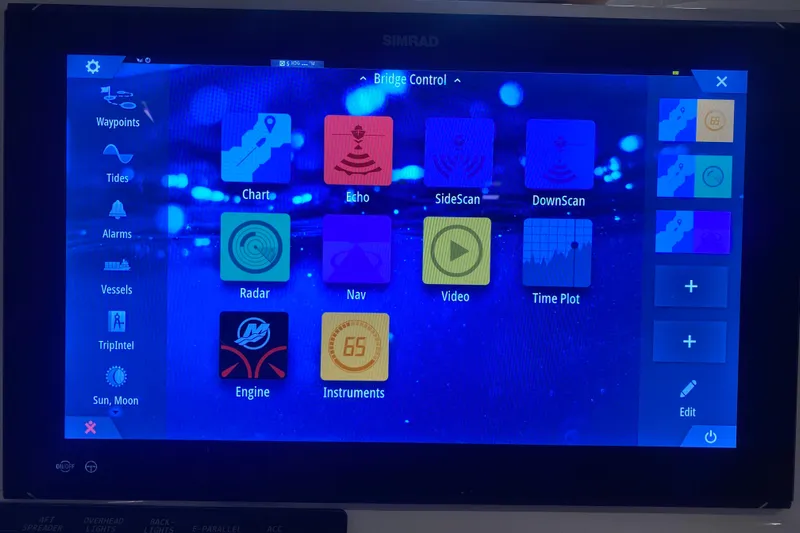  Yacht Photos Pics Simrad marine display on 2022 Front Runner 39 CC boat, showing navigation and control options.