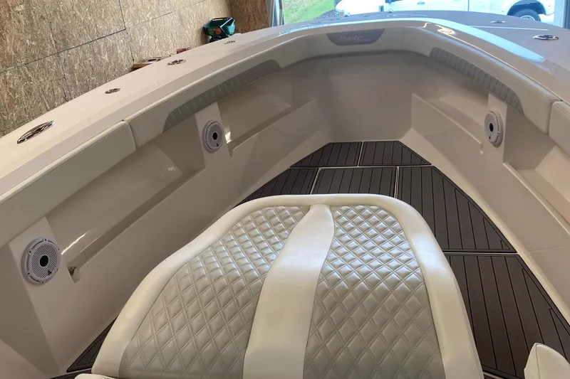  Yacht Photos Pics 2022 Front Runner 39 CC boat interior with quilted seating and sleek design.